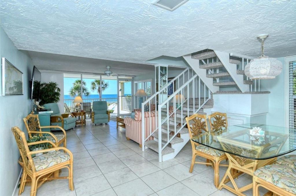 Laplaya 201C Breathtaking Gulf Panorama From This Corner End Unit With A Private Stairway To The Beach Longboat Key Exterior foto