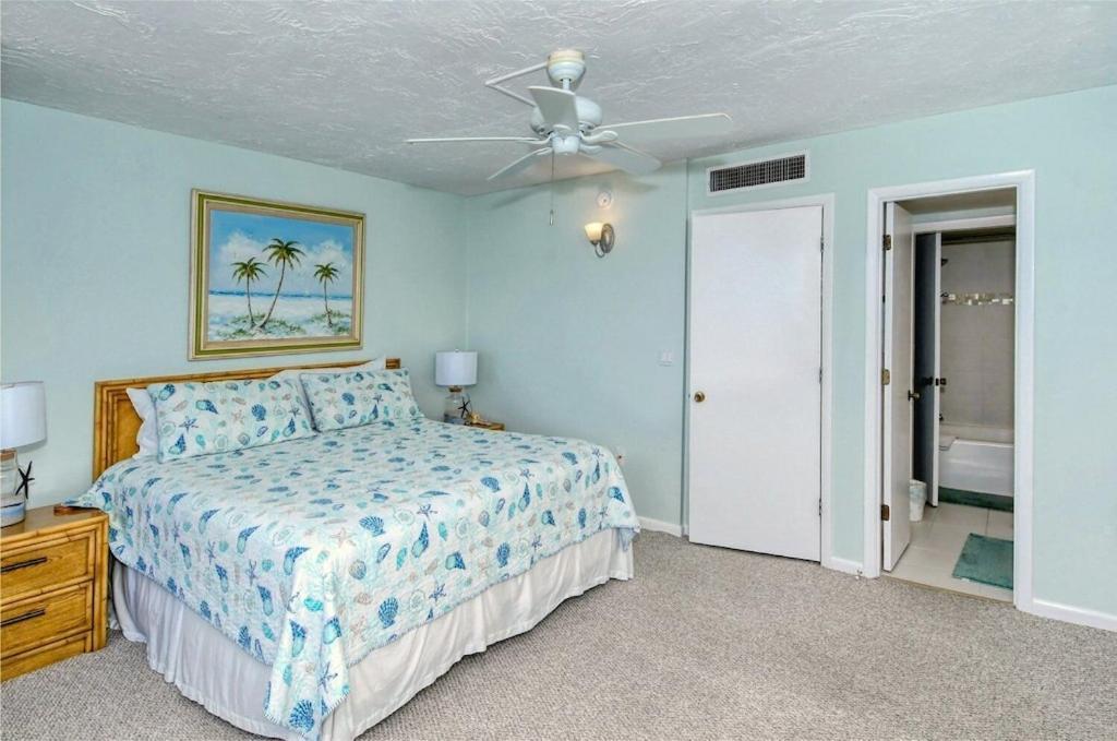 Laplaya 201C Breathtaking Gulf Panorama From This Corner End Unit With A Private Stairway To The Beach Longboat Key Exterior foto